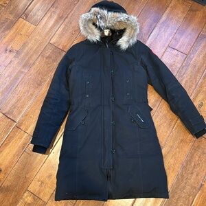 Canada Goose BLACK Kensington Parka women’s Size SMALL